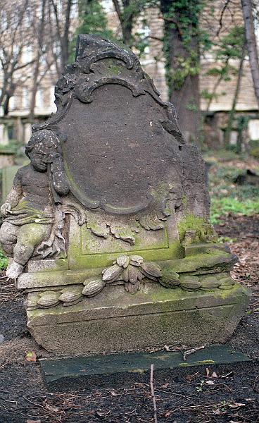 1994-03, Eliasfriedhof (13).jpg